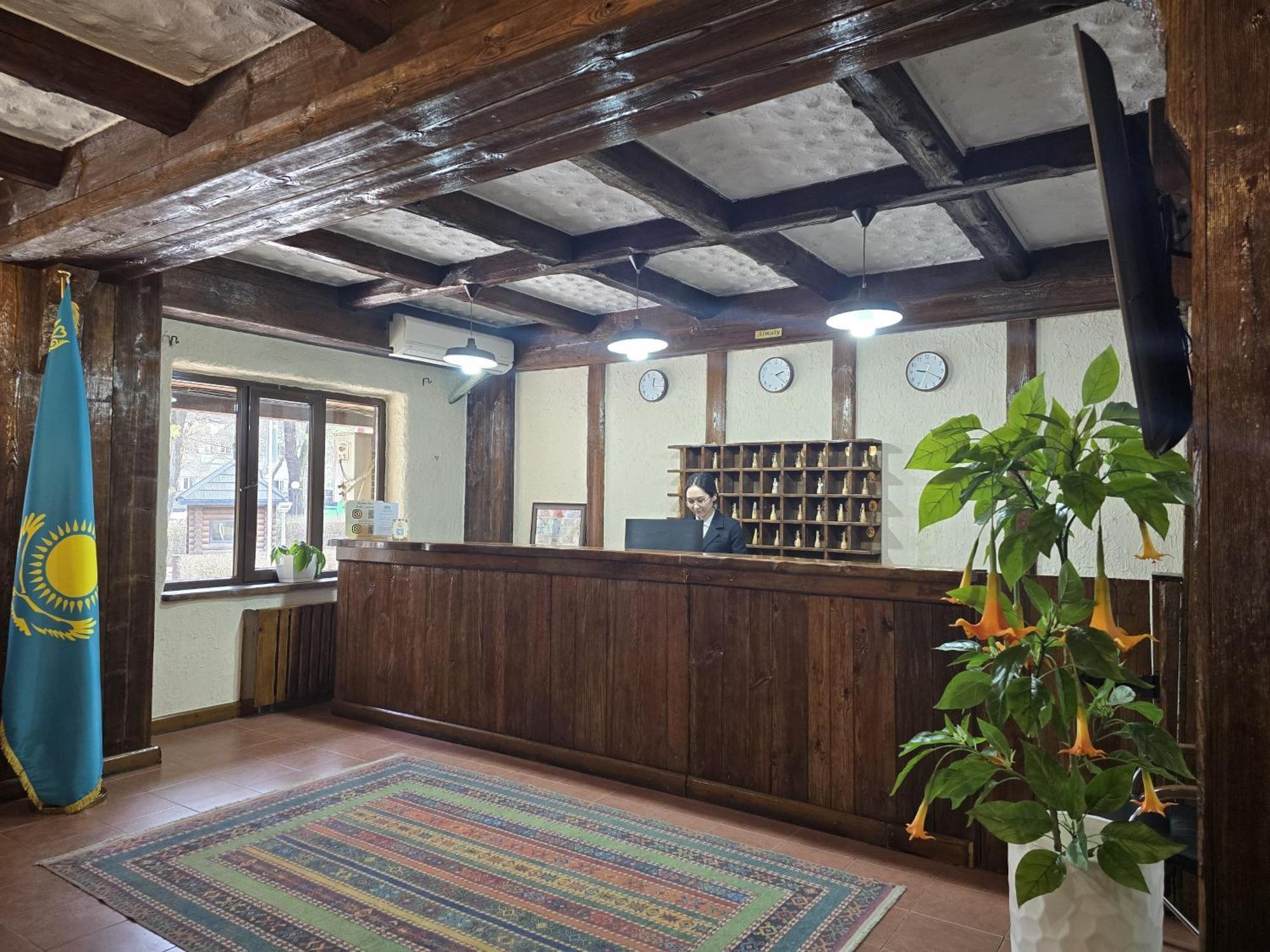 Saraishyq Hotel Almaty Luaran gambar