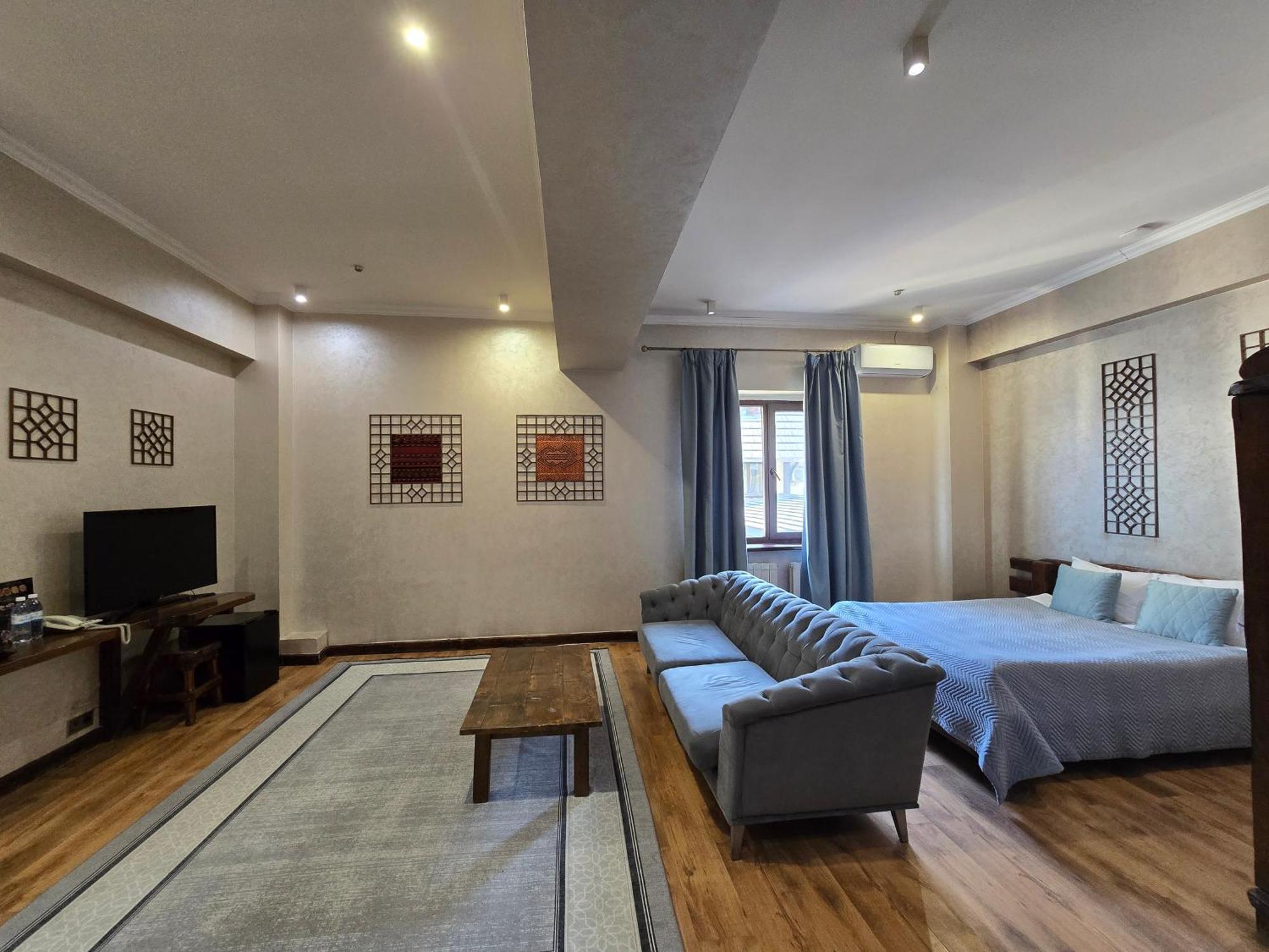 Saraishyq Hotel Almaty Luaran gambar